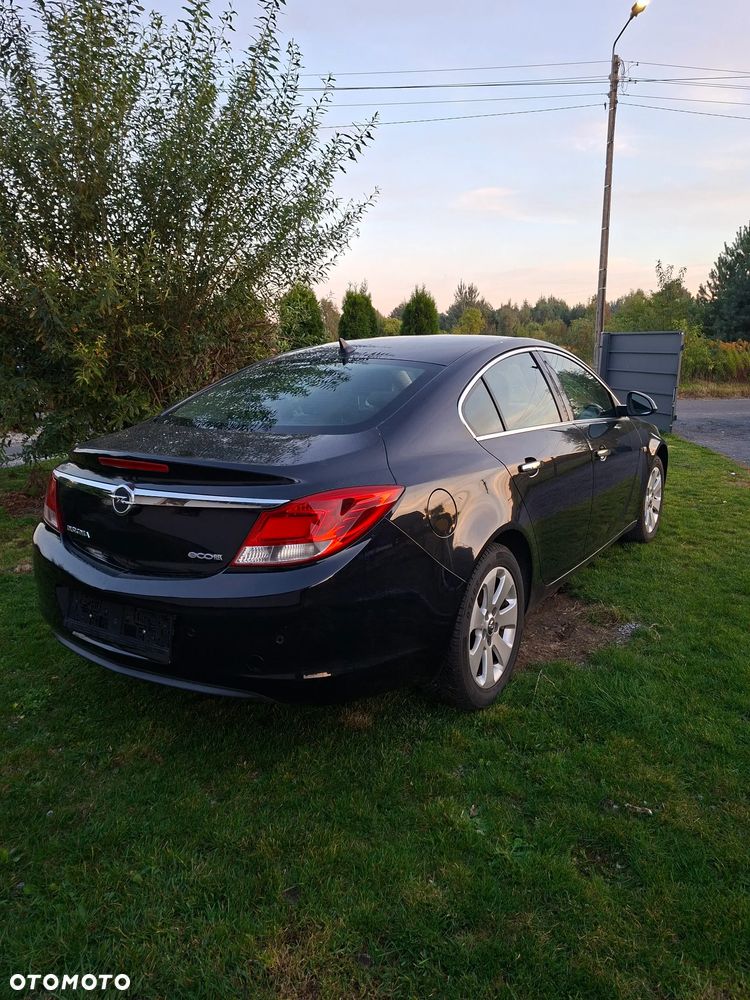 Opel Insignia - 15
