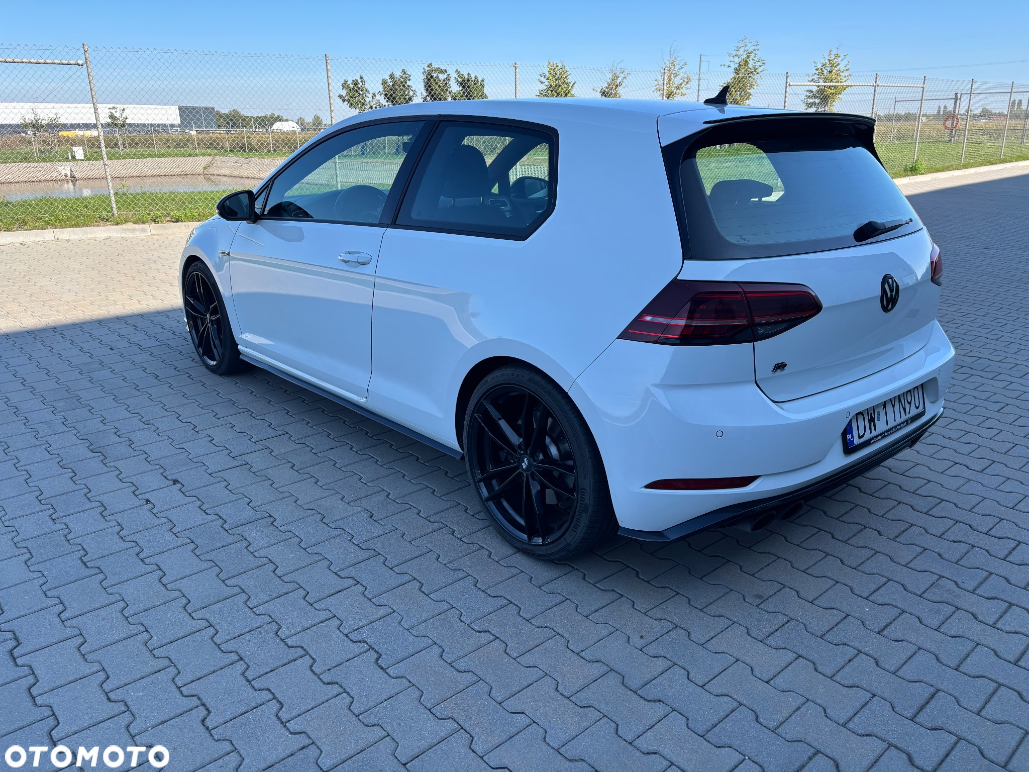 Volkswagen Golf VII 2.0 TSI 4Mot R DSG - 11