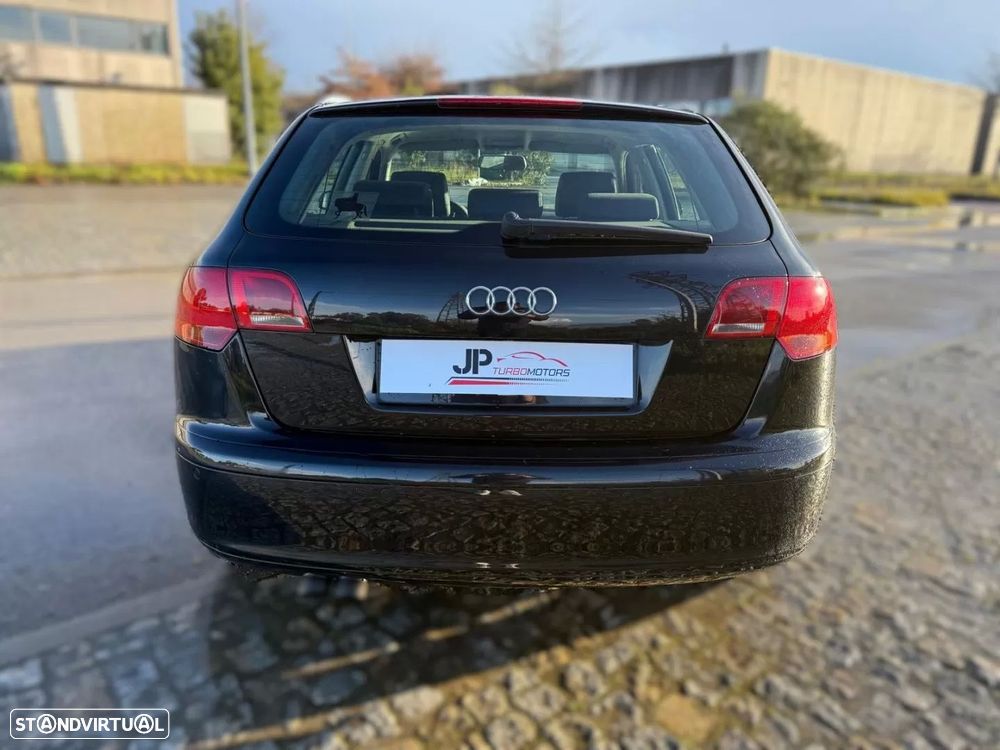 Audi A3 Sportback 1.9 TDi Sport FPD - 7