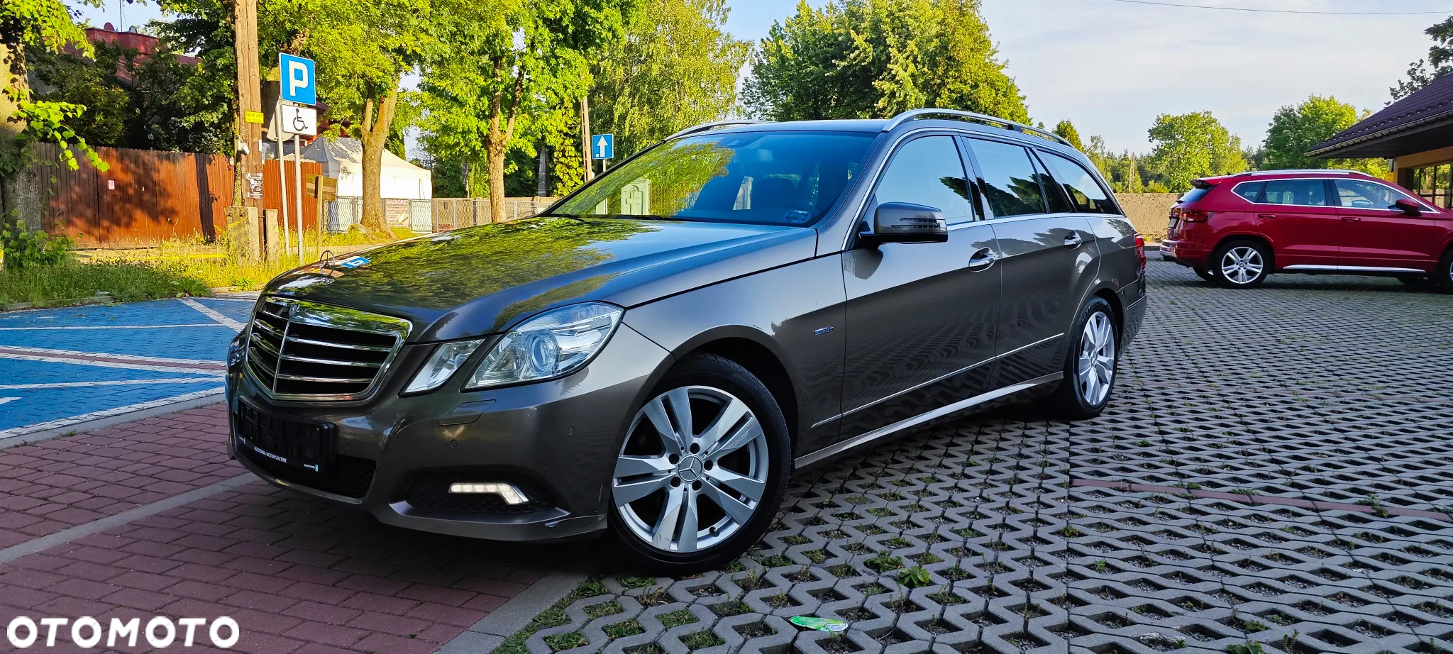 Mercedes-Benz Klasa E 220 T CDI Automatik Avantgarde - 7