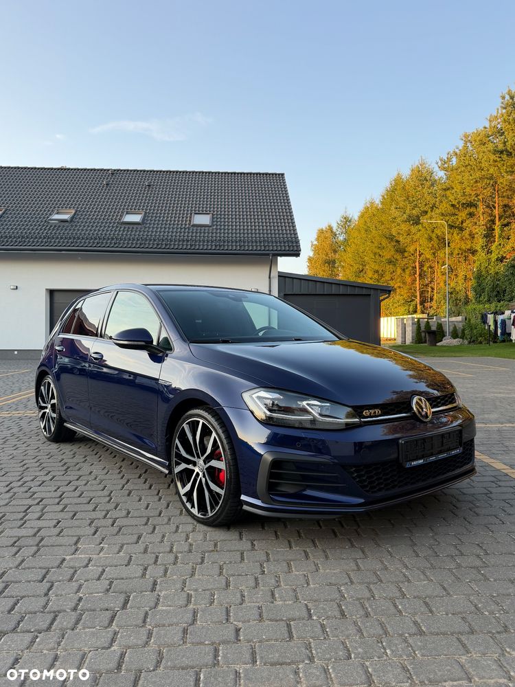 Volkswagen Golf 2.0 TDI BMT GTD DSG - 2