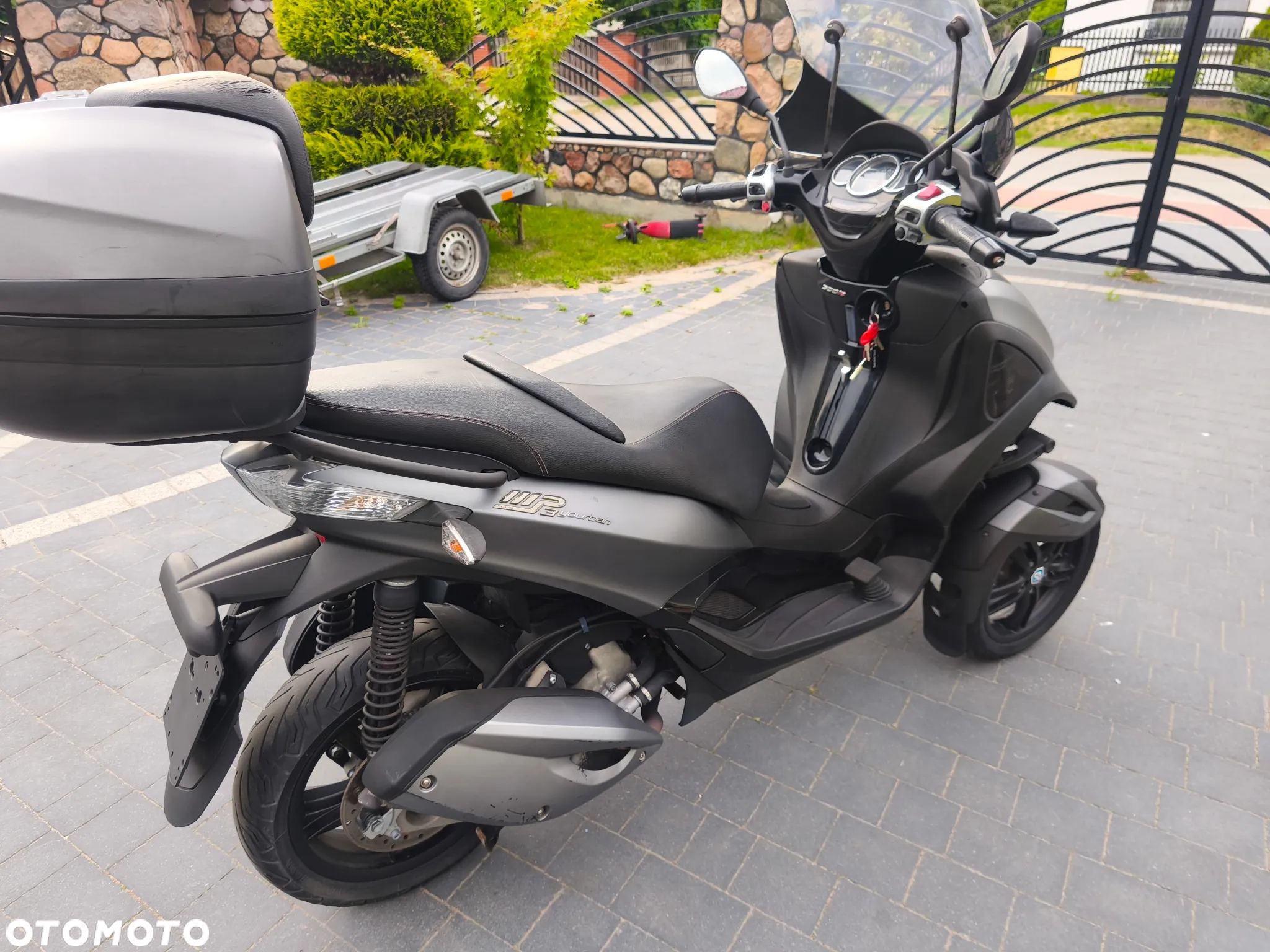 Piaggio MP-3 - 19