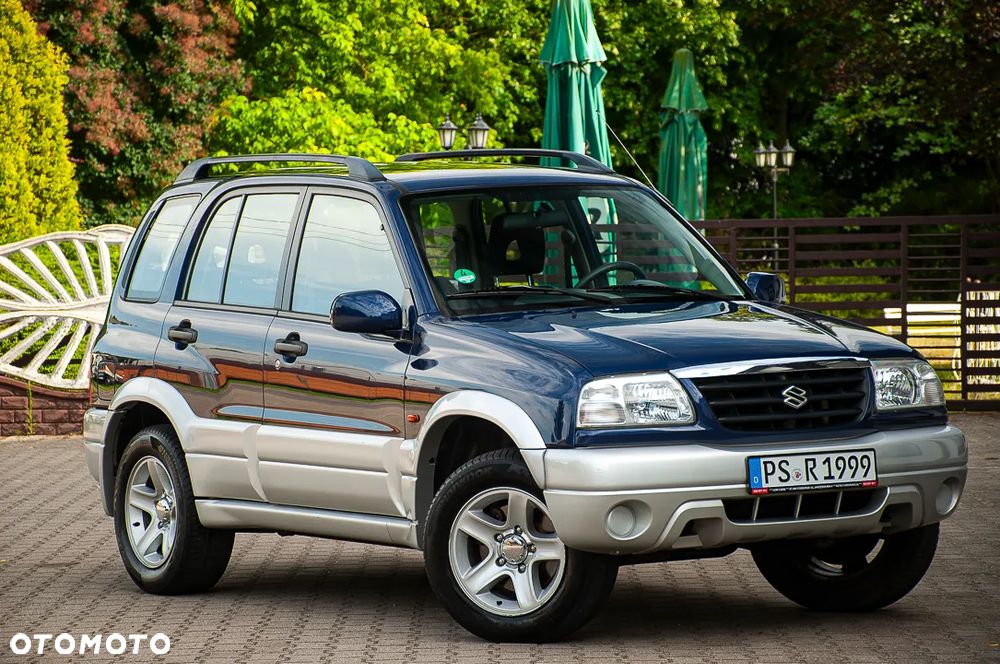Suzuki Grand Vitara 2.0 Comfort - 31