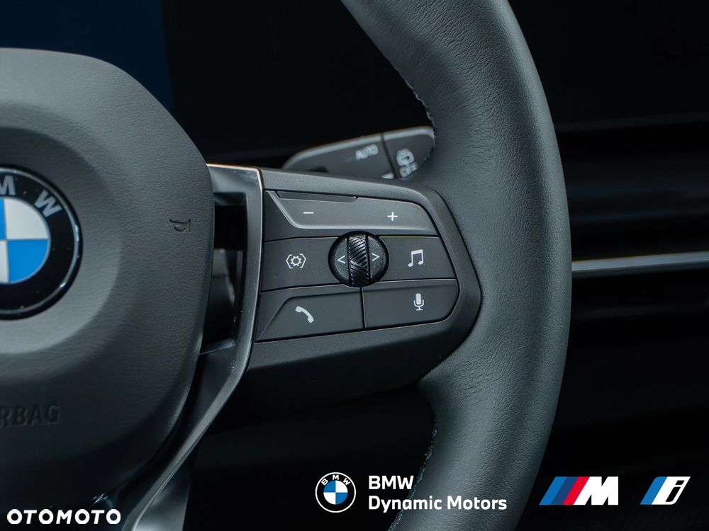 BMW X1 sDrive18i xLine - 28