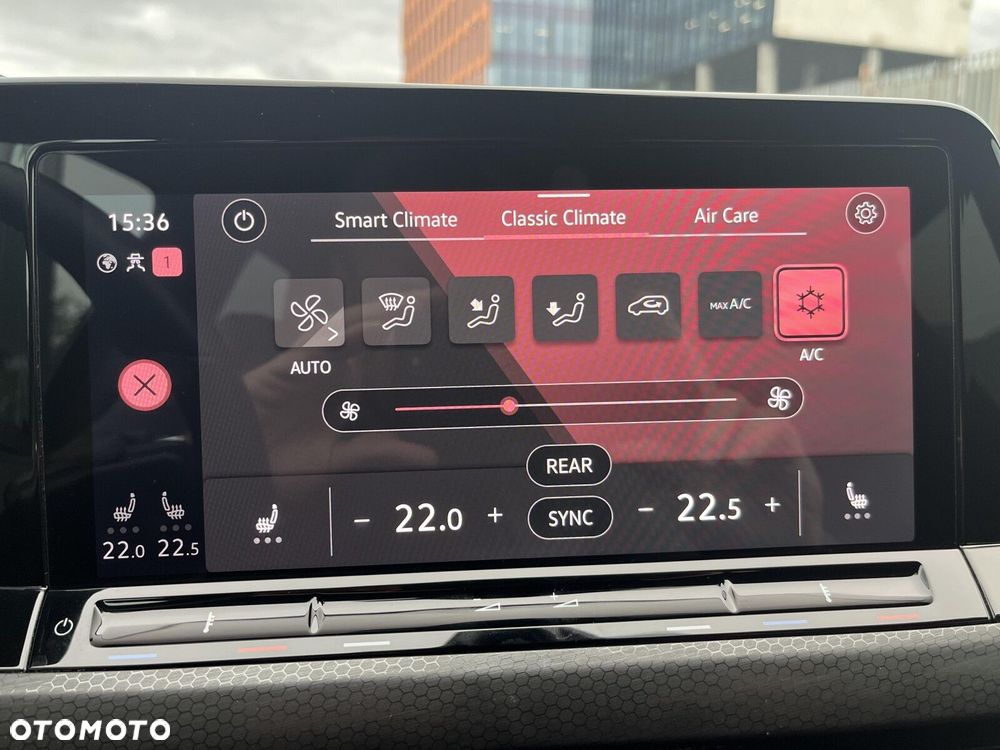 Volkswagen Golf - 28