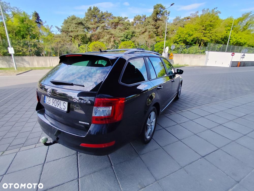 Skoda Octavia 1.6 TDI Greenline - 10