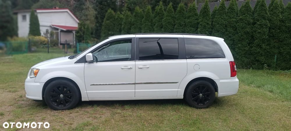 Chrysler Town & Country 3.6 Touring - 8
