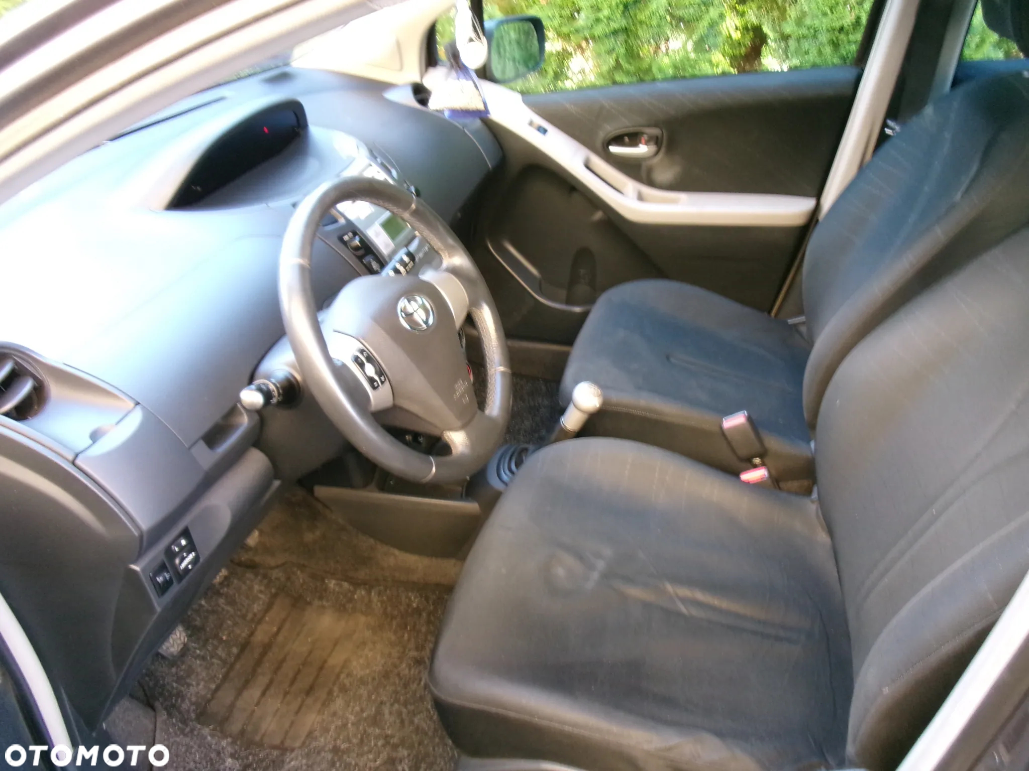 Toyota Yaris - 8