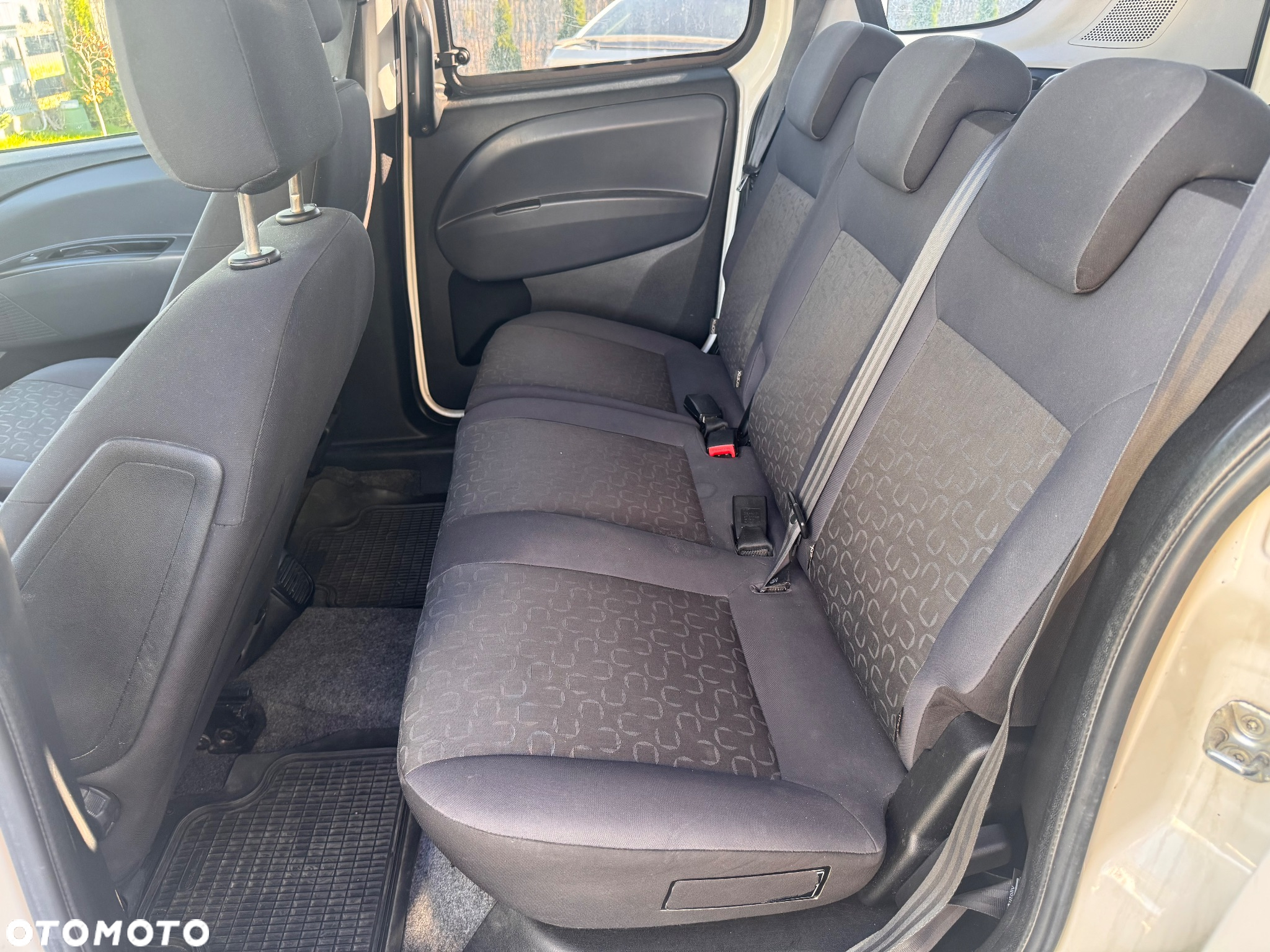 Fiat Doblo 1.6 Multijet 16V Dynamic - 14