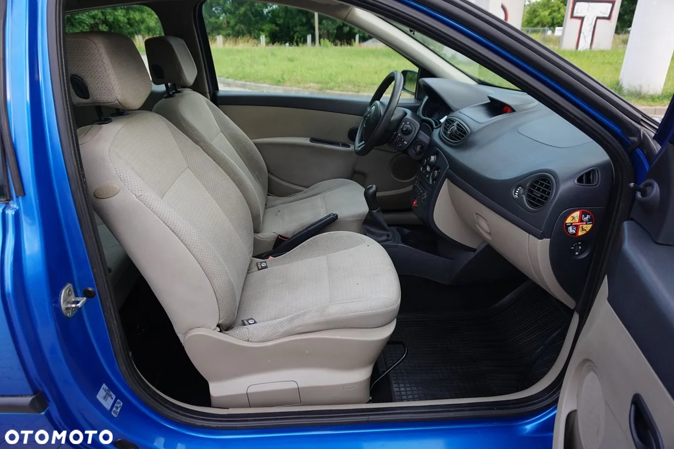 Renault Clio - 33