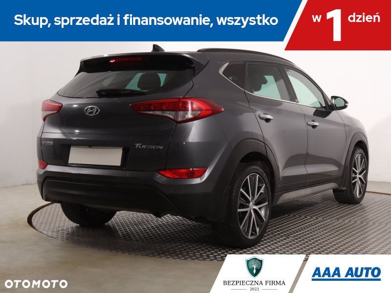 Hyundai Tucson - 7