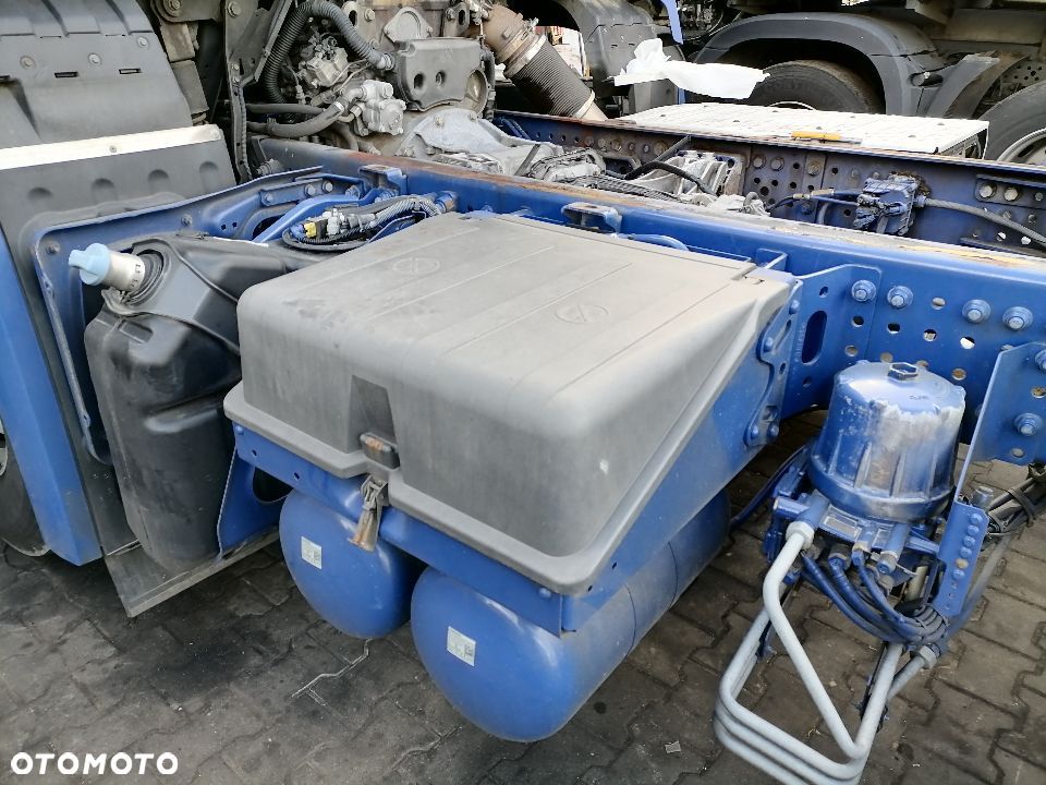 Skrzynka akumulatorów Mercedes Actros MP4 Arocs Antos