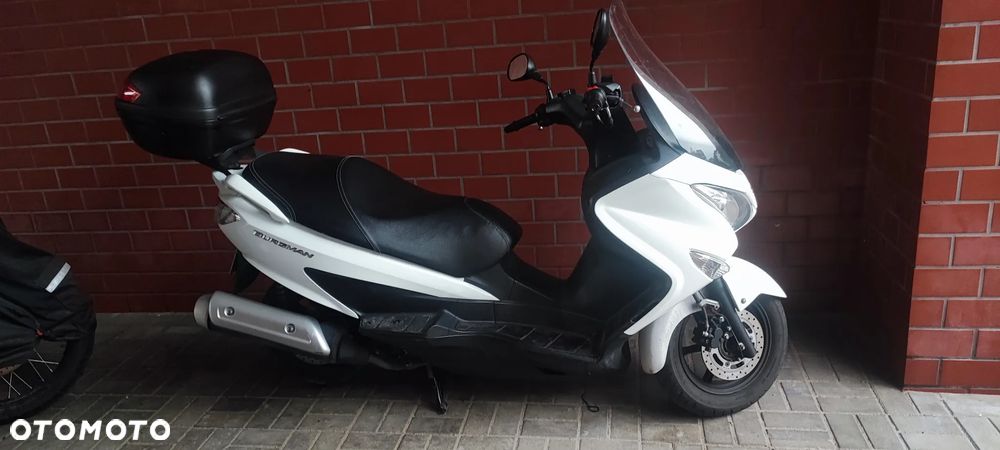 Suzuki Burgman - 2