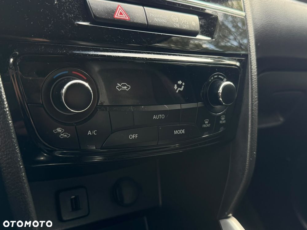 Suzuki Vitara - 12