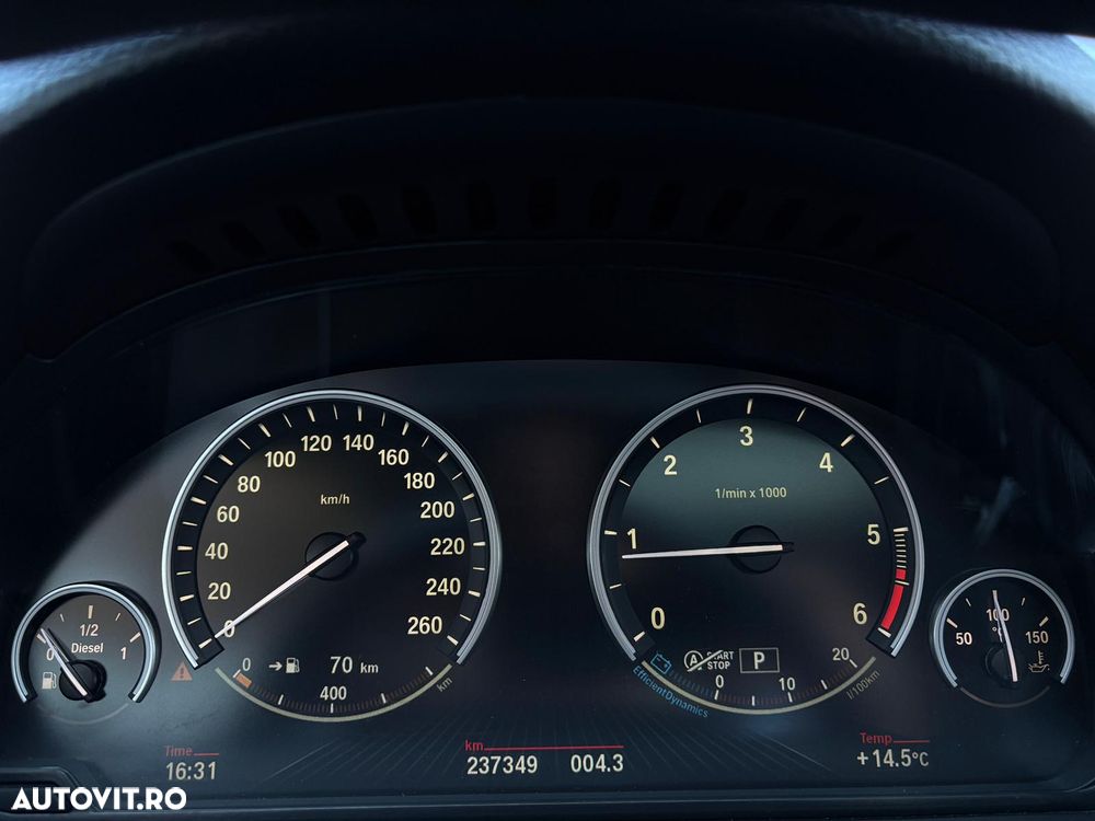 BMW Seria 5 525d xDrive Sport-Aut. - 15