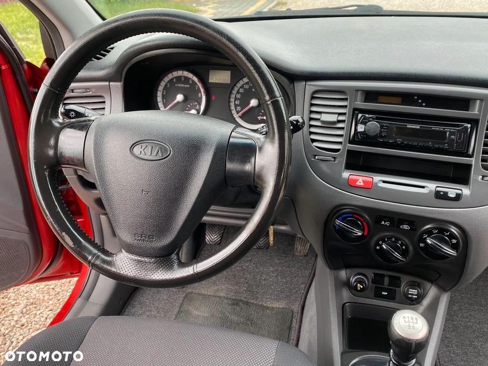 Kia Rio 1.6 Spirit - 22