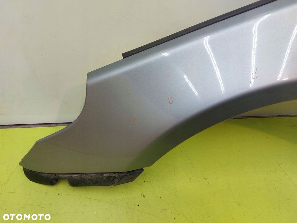 Błotnik przedni LEWY BMW SERIA 5 E60 E61 03-07 SILBERGRAU METALLIC - 2