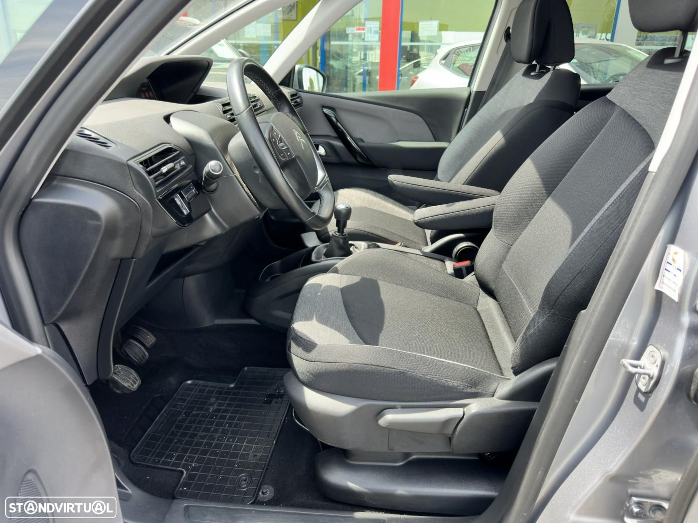 Citroën C4 Grand Picasso e-HDi 115 Exclusive - 32