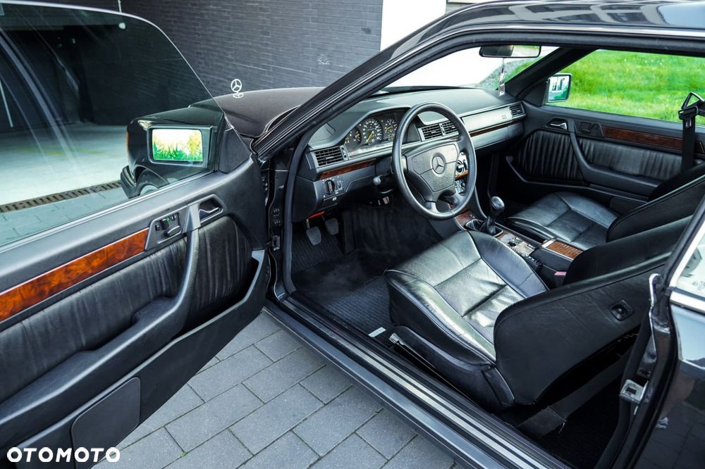Mercedes-Benz W124 (1984-1993) - 6