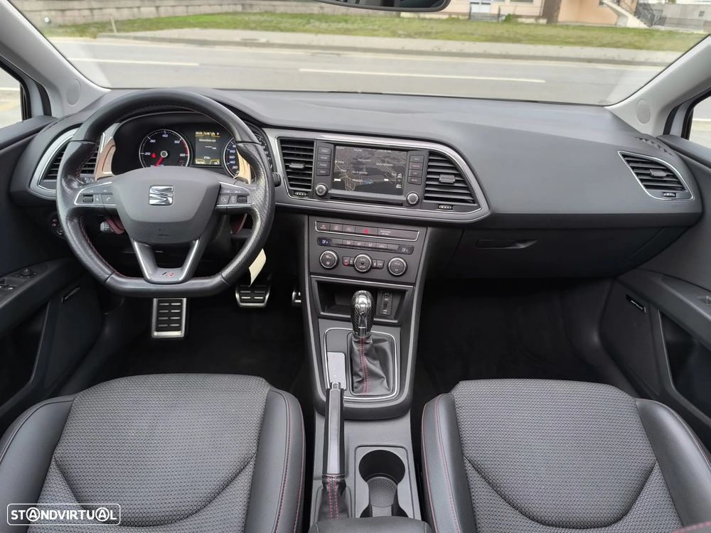SEAT Leon 2.0 TDI DPF S&S DSG FR - 35