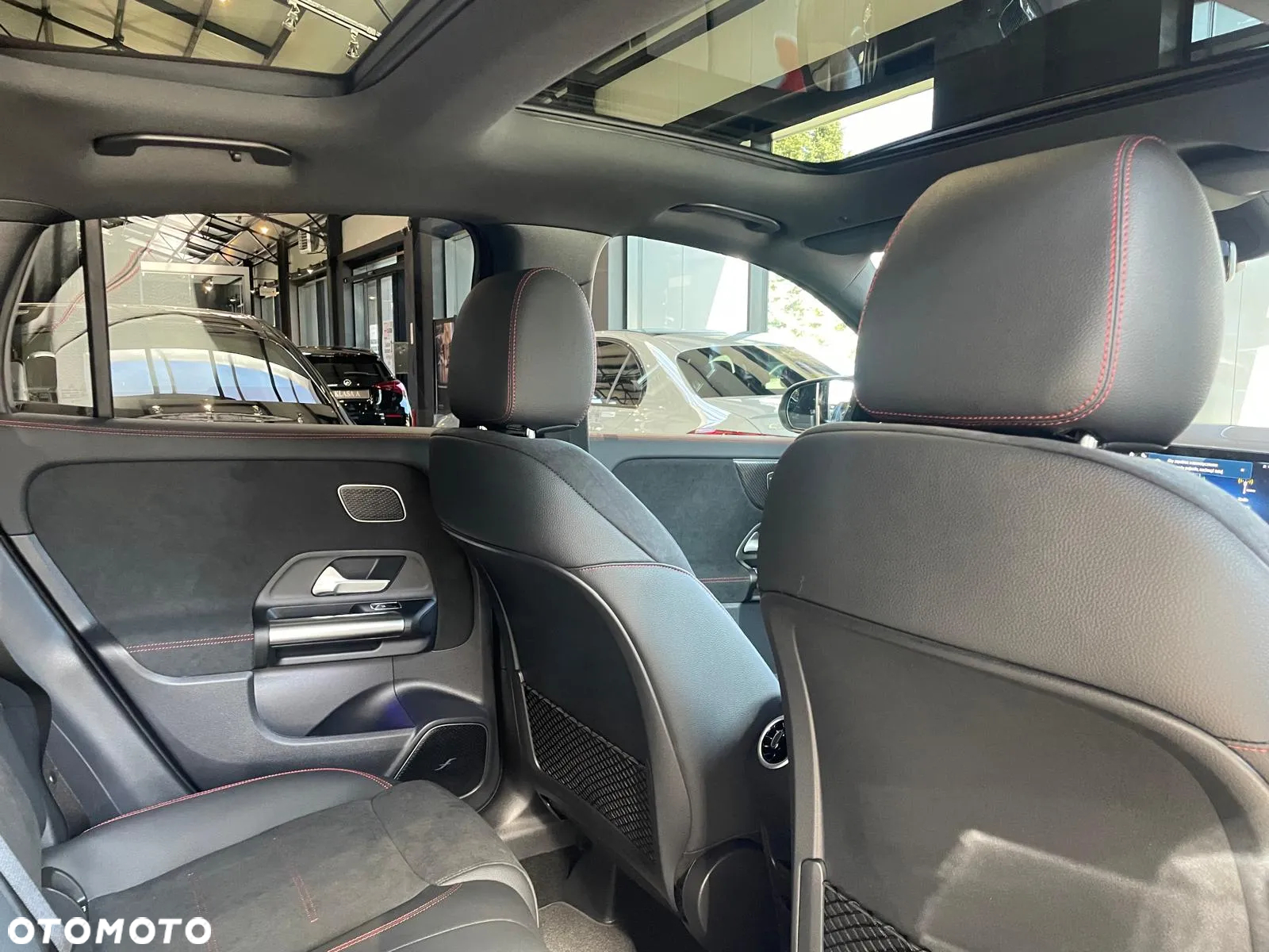 Mercedes-Benz GLA 250 4-Matic AMG Line - 7