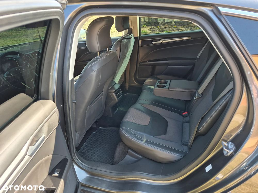 Ford Mondeo 2.0 TDCi STart-Stopp PowerShift-Aut Titanium - 9