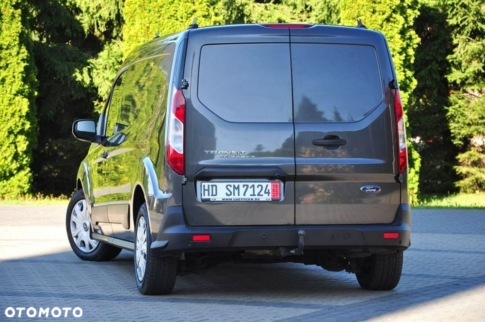 Ford Transit Connect - 19