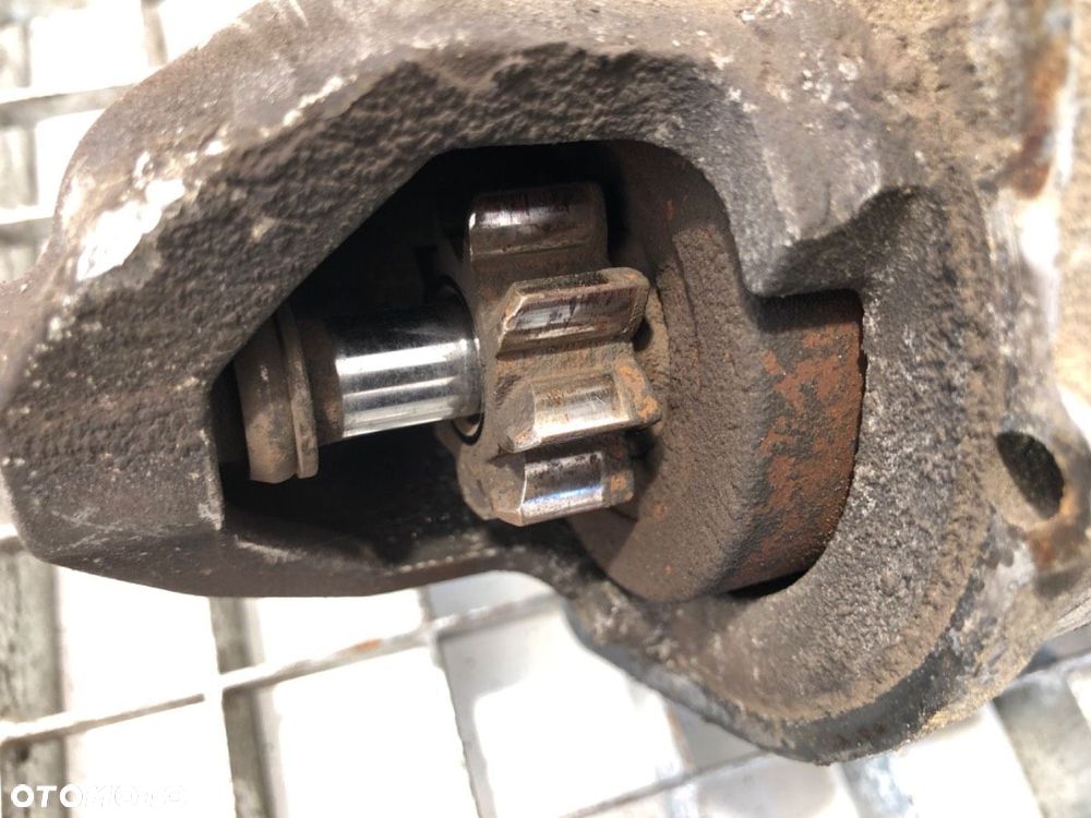 ROZRUSZNIK  IVECO DAILY III Skrzynia 1997 - 2009 35 C 12 V, 35 S 12 V (AGKA43A2, AGKB43A2, - 4