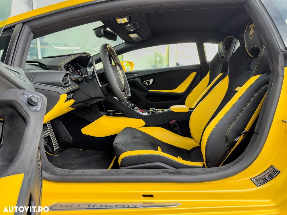 Lamborghini Huracan - 11