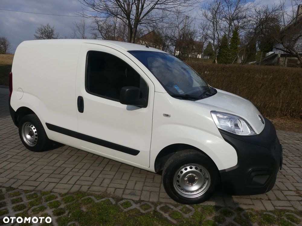 Fiat Fiorino 1.4 Lounge - 32