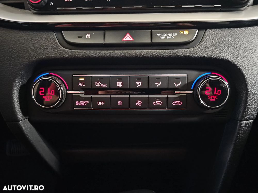 Kia XCeed - 19