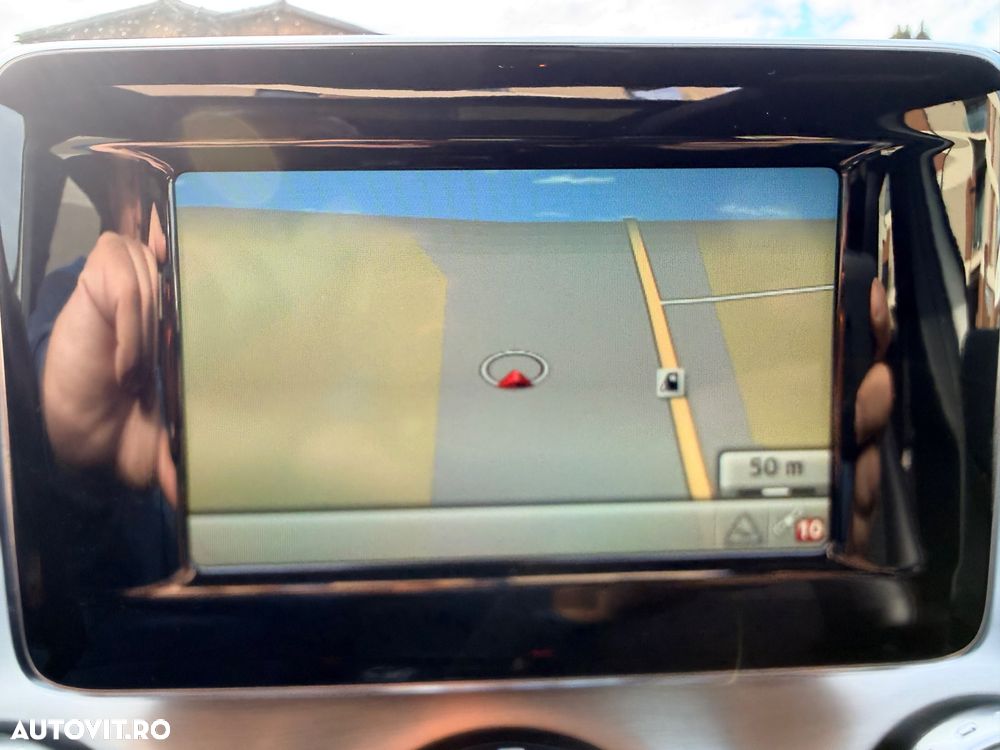 Mercedes-Benz GLA 200 AMG Line - 29