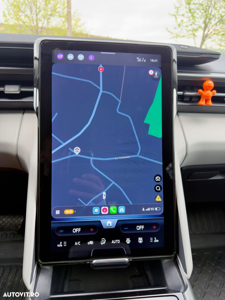 Ford Explorer RWD 77 kWh Extended Range Select - 10