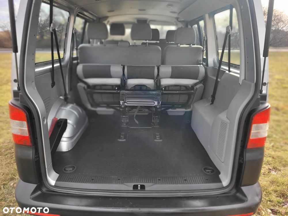 Volkswagen Transporter - 16