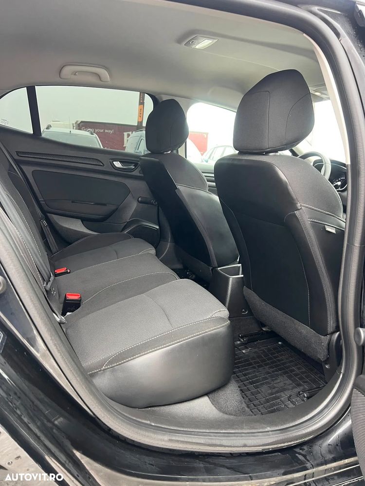 Renault Megane TCe GPF Limited - 11