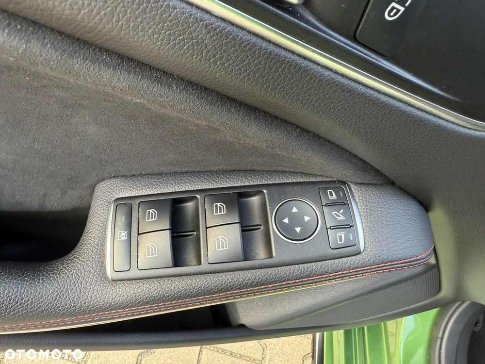 Mercedes-Benz Klasa A 250 7G-DCT Sport - 31