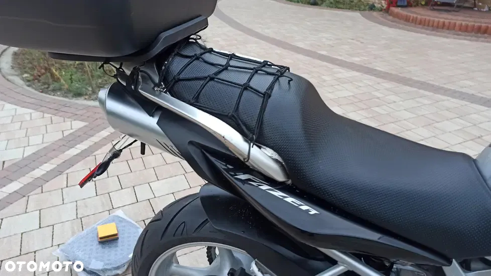 Yamaha FZ6 - 21