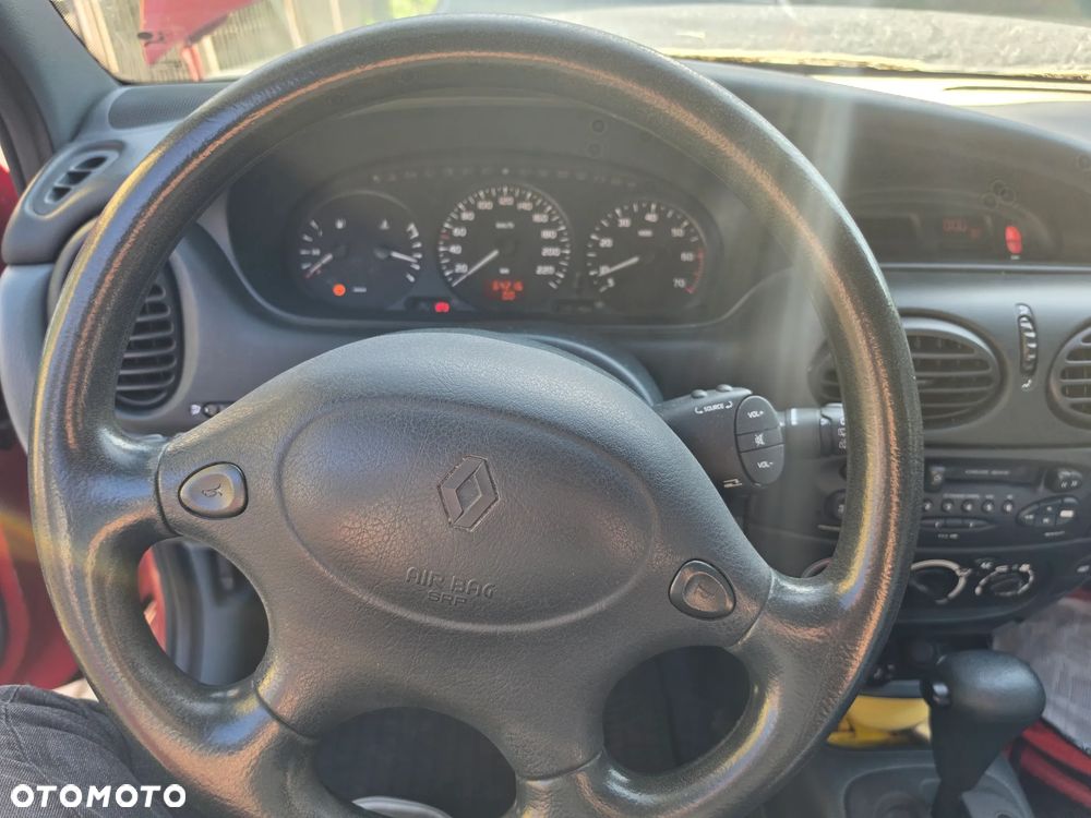 Renault Megane - 7
