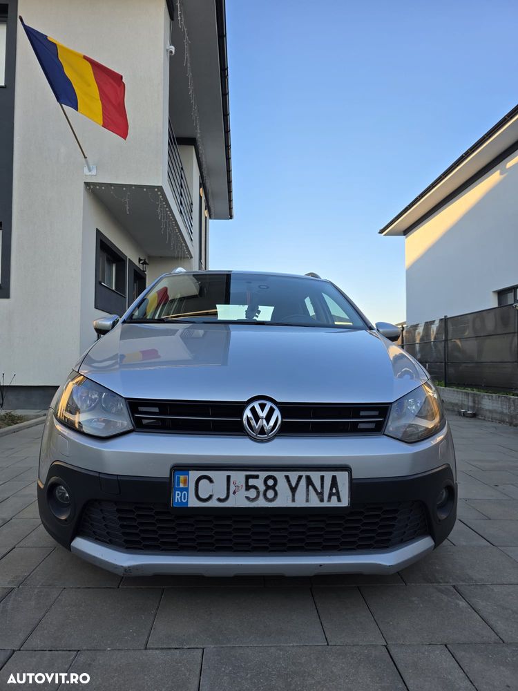 Volkswagen Polo - 1