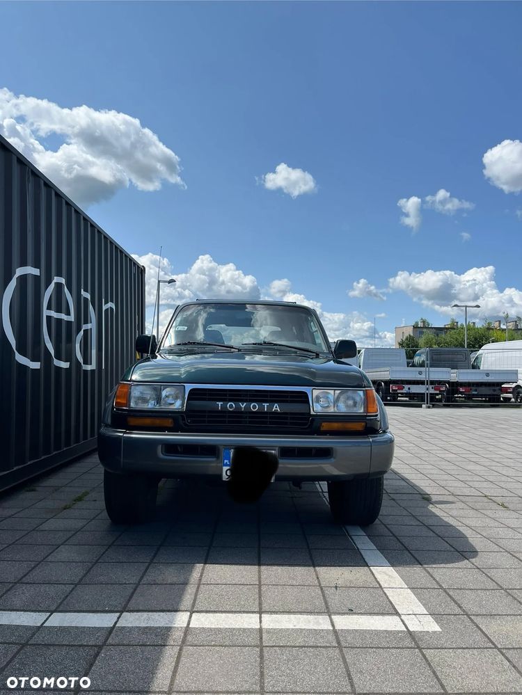 Toyota Land Cruiser - 14
