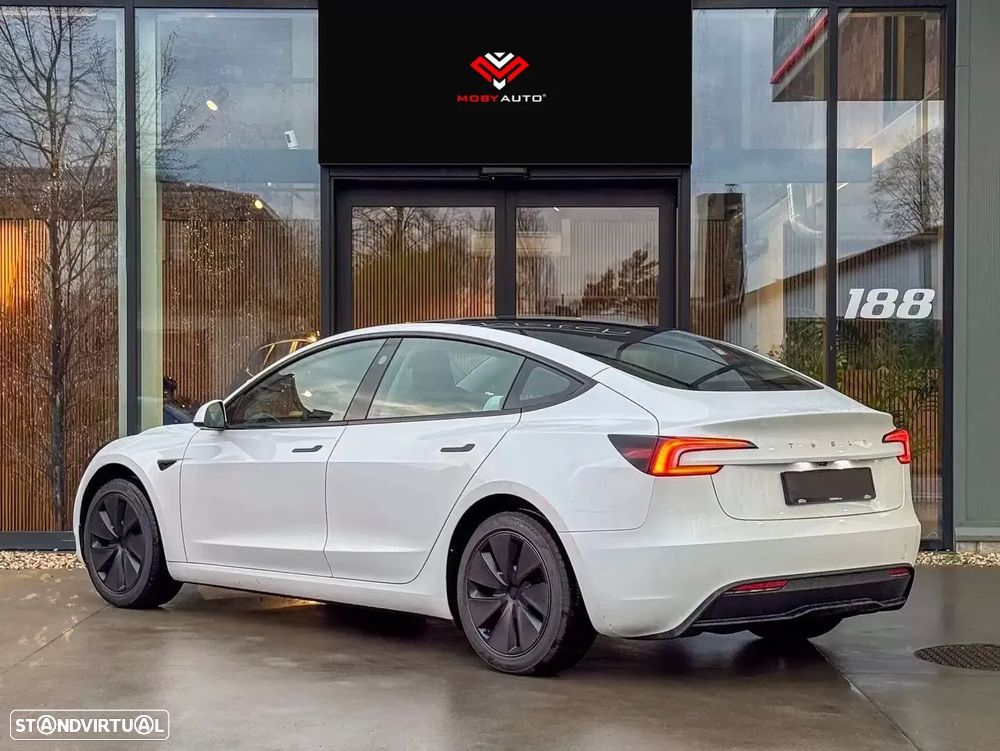 Tesla Model 3 Tração Traseira - 7