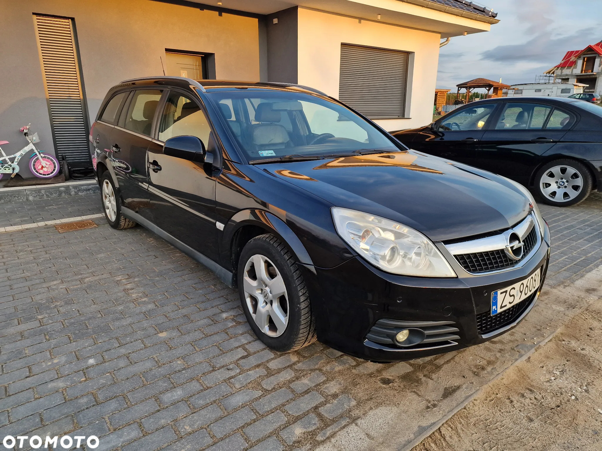Opel Vectra 1.9 CDTI Elegance ActiveSelect - 2
