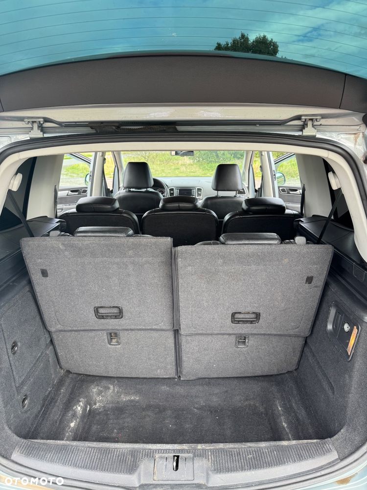 Volkswagen Sharan - 16