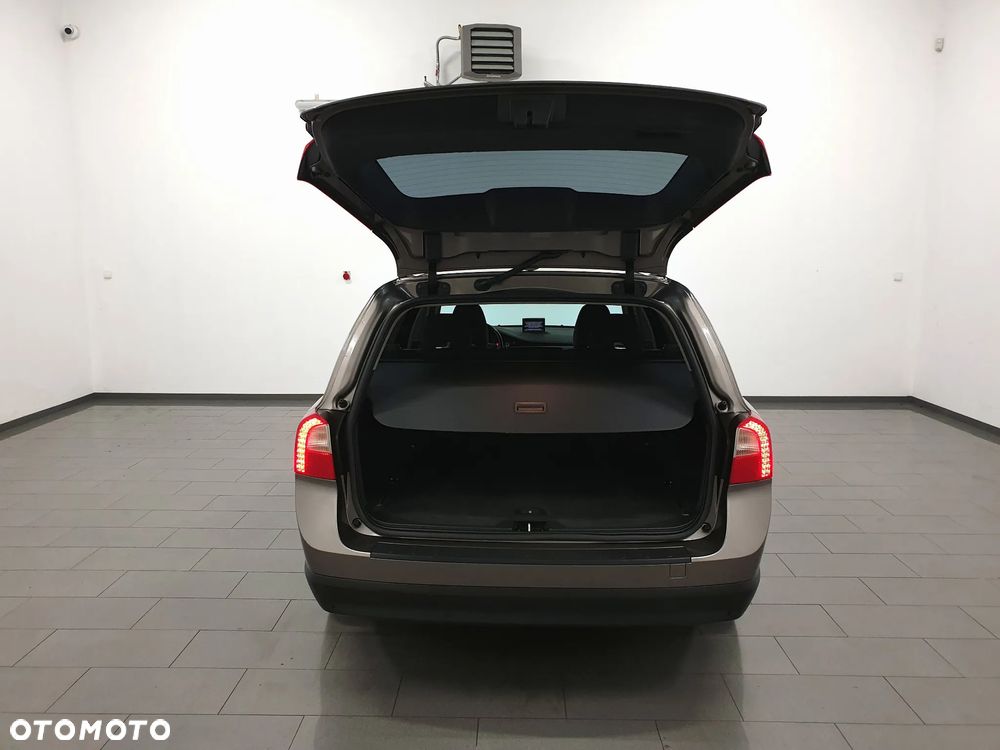 Volvo V70 2.0D Summum - 5