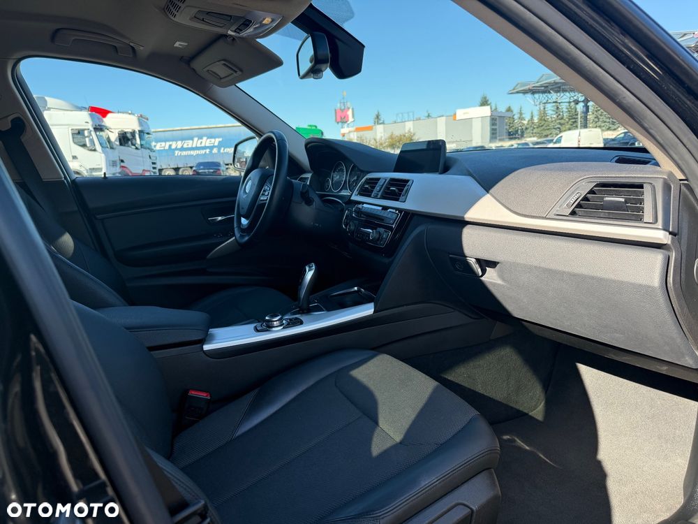 BMW Seria 3 - 23