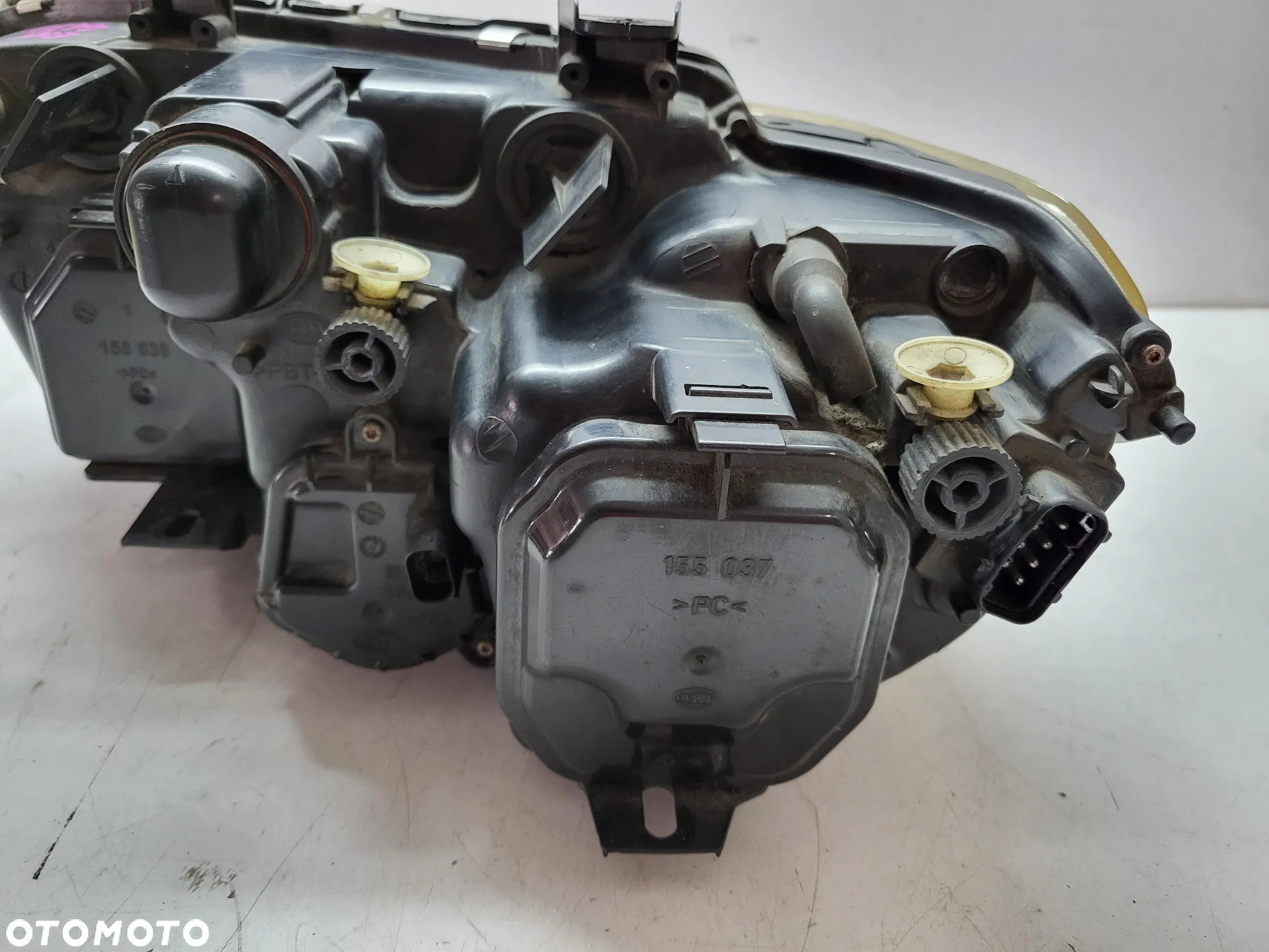 BMW E65 LAMPA PRAWA PRZÓD PRZEDNIA XENON EUROPA - 11