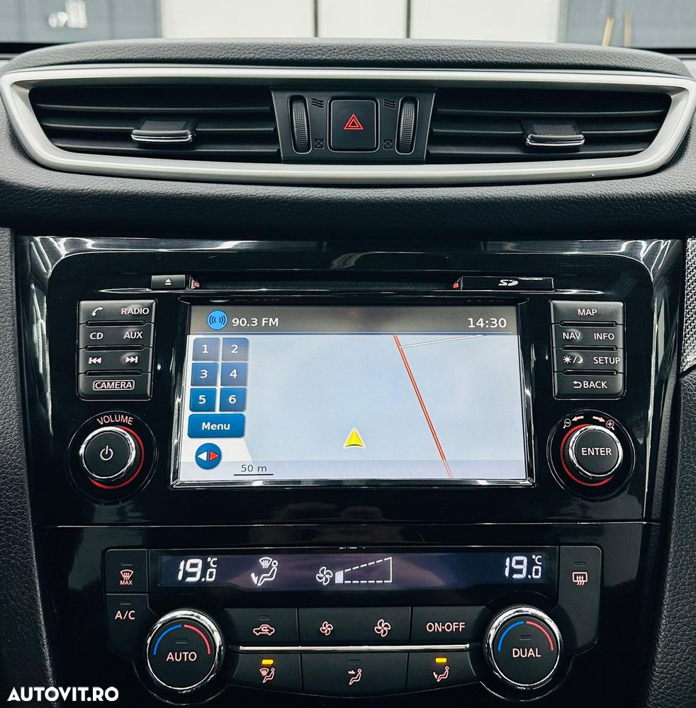 Nissan X-Trail 1.6 dCi Xtronic N-Connecta - 28