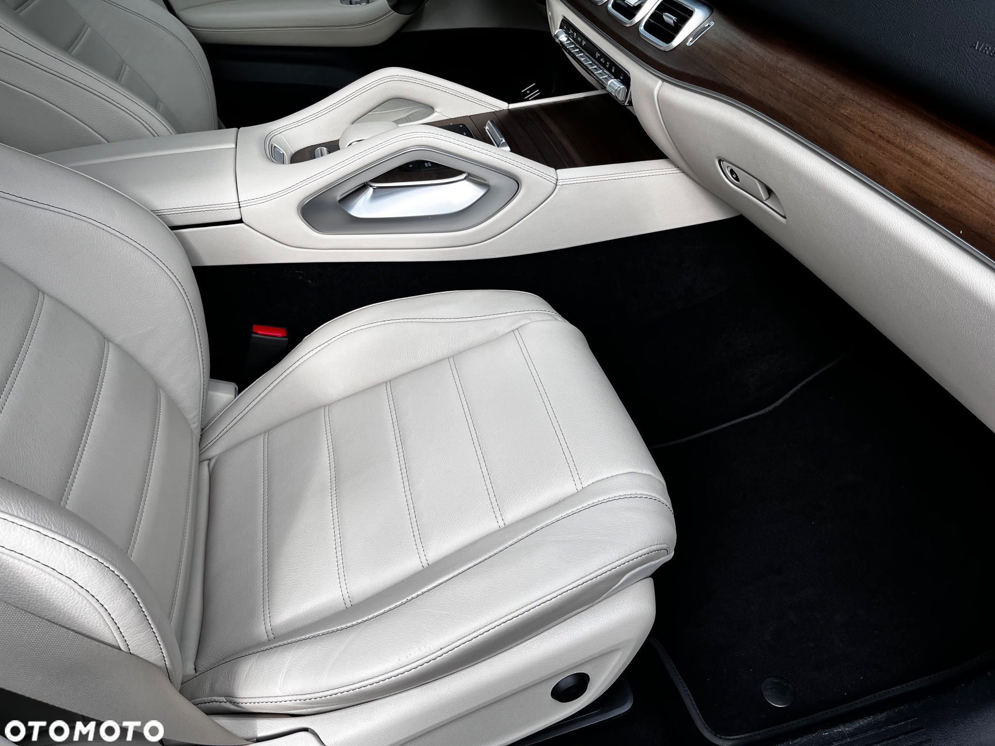Mercedes-Benz GLE Coupe 350 e 4-Matic Premium Plus - 30