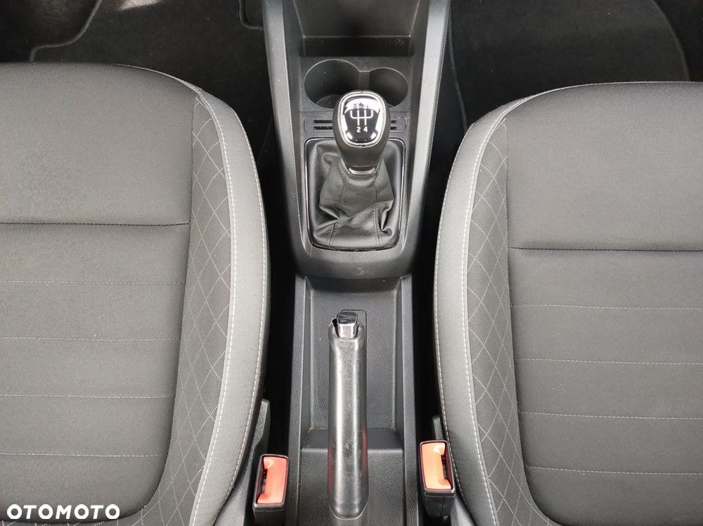 Skoda Fabia 1.0 TSI Ambition - 28