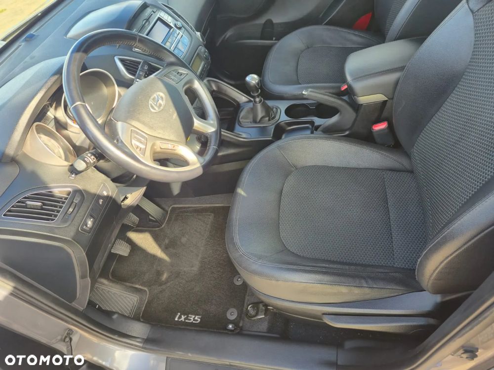 Hyundai ix35 1.6 2WD Style - 12
